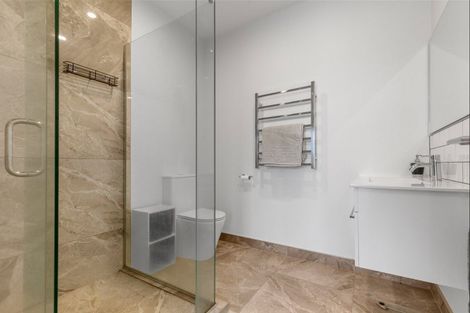 Photo of property in 5 Oak Place, Levin, 5510