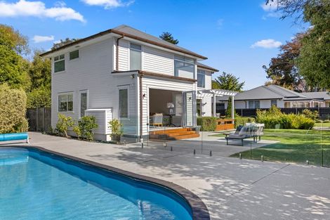 Photo of property in 87 Cashmere Road, Cashmere, Christchurch, 8022