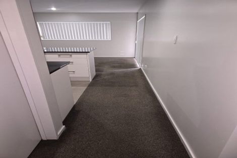 Photo of property in 64 Popokatea Drive, Takanini, 2112