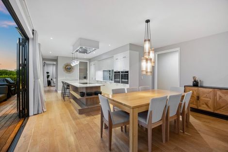 Photo of property in 11 Sharon Road, Waiake, Auckland, 0630