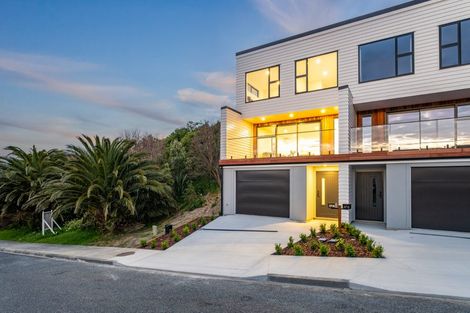 Photo of property in 47c Spyglass Lane, Whitby, Porirua, 5024