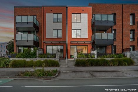 Photo of property in 239 Hobsonville Point Road, Hobsonville, Auckland, 0616