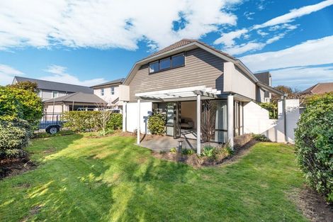 Photo of property in 17 Swanleigh Place, Ilam, Christchurch, 8041