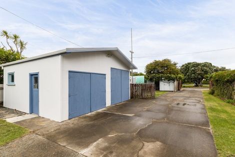 Photo of property in 285 Clifton Road, Te Awanga, 4102