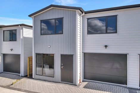 Photo of property in 5/72 Howe Street, Howick, Auckland, 2014