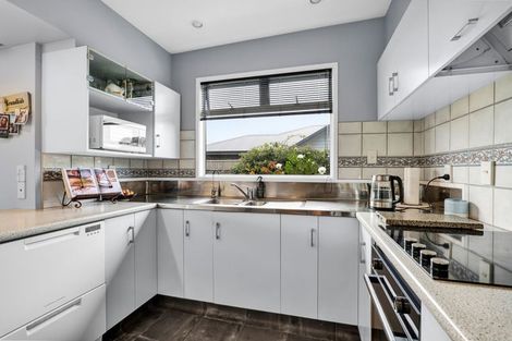 Photo of property in 28 Maire Street, Hawera, 4610