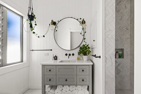 Photo of property in 117 Arataki Road, Havelock North, 4130