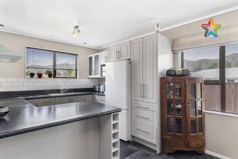 Photo of property in 4 Stockdale Street, Wainuiomata, Lower Hutt, 5014