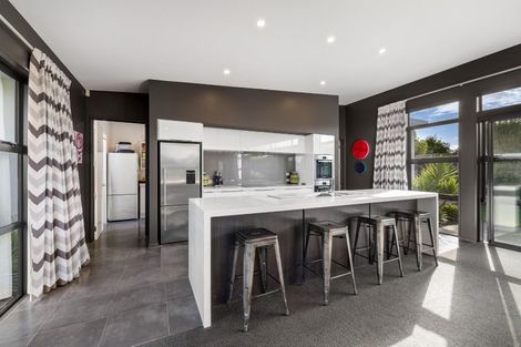 Photo of property in 2 Oakley Drive, Prebbleton, 7604