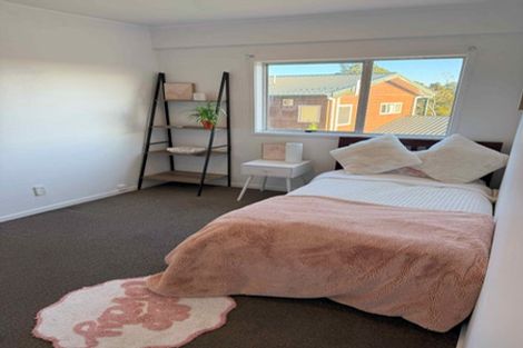 Photo of property in 1/105 Manuka Road, Bayview, Auckland, 0629