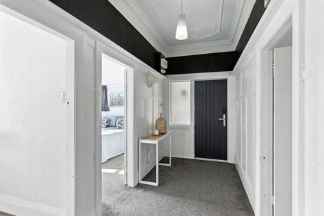 Photo of property in 253 Macandrew Road, Forbury, Dunedin, 9012
