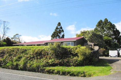 Photo of property in 188 Forest Hill Road, Waiatarua, Auckland, 0612
