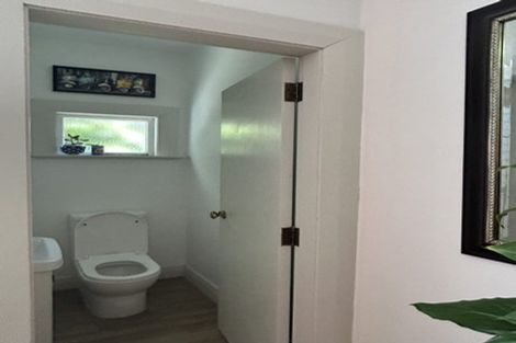 Photo of property in 1/1 Wilkinson Street, Oriental Bay, Wellington, 6011