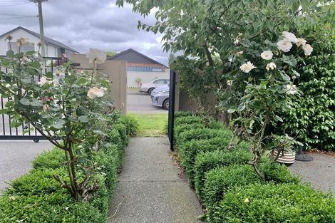 Photo of property in 46 Bryndwr Road, Fendalton, Christchurch, 8052