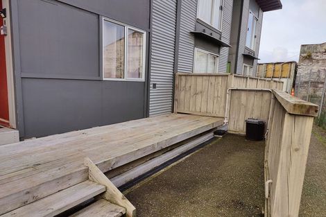 Photo of property in 8/3 Kelvin Grove, Te Aro, Wellington, 6011
