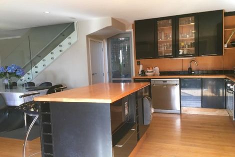 Photo of property in 43a Shanaway Rise, Hillcrest, Auckland, 0627