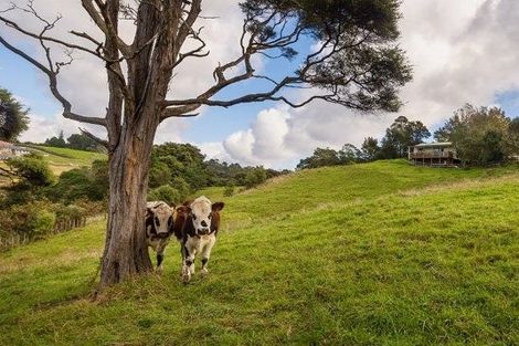 Photo of property in 1/199 Birdwood Road, Massey, Auckland, 0614