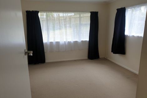 Photo of property in 2 Fairburn Grove, Johnsonville, Wellington, 6037