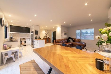 Photo of property in 27 Maude Street, Riverhead, 0820