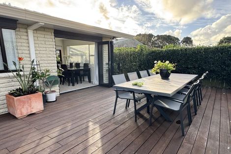 Photo of property in 6a Ropiha Street, Fitzroy, New Plymouth, 4312