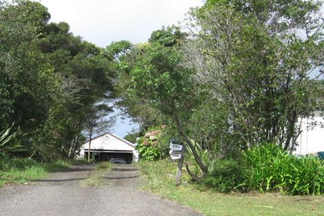 Photo of property in 133 Colwill Road, Massey, Auckland, 0614