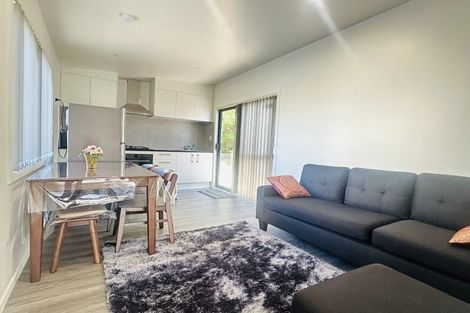 Photo of property in 7 Fulmar Way, Unsworth Heights, Auckland, 0632