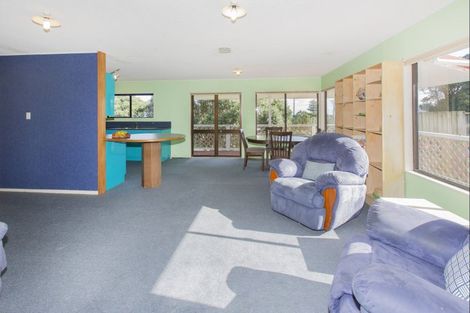 Photo of property in 5 Ripiro Drive, Baylys Beach, Dargaville, 0377