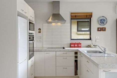 Photo of property in 19d Gamblins Road, Saint Martins, Christchurch, 8022