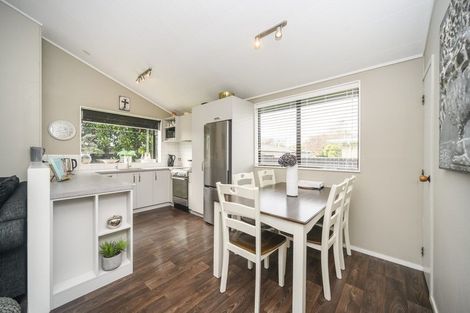 Photo of property in 6 Mercury Street, Milson, Palmerston North, 4414