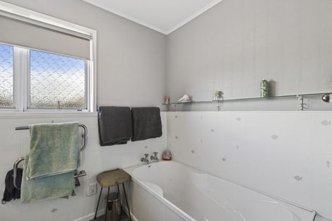 Photo of property in 7a Blake Street, Waitara, 4320