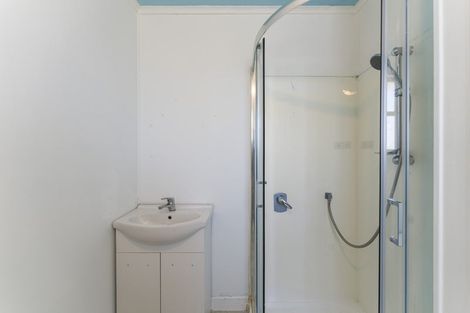 Photo of property in 4/53 Pakuranga Road, Pakuranga, Auckland, 2010