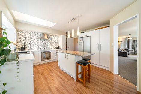 Photo of property in 20 Portage Place, Whitby, Porirua, 5024