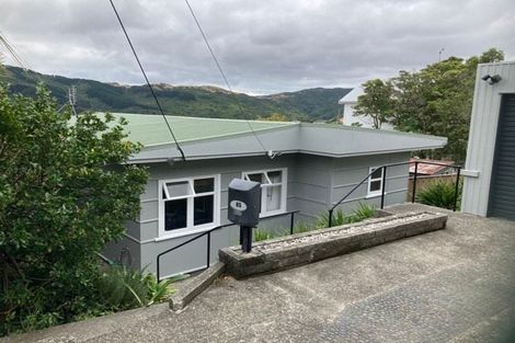 Photo of property in 85 Harbour View Road, Northland, Wellington, 6012