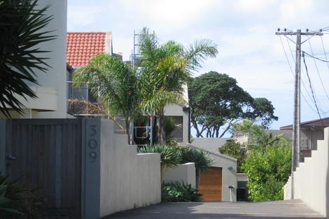 Photo of property in 2/309 Beach Road, Campbells Bay, Auckland, 0630