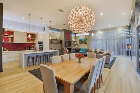Photo of property in 12 Highlight Parade, Te Atatu South, Auckland, 0610