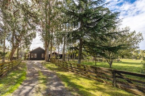 Photo of property in 2383 State Highway 2, Waipukurau, 4200