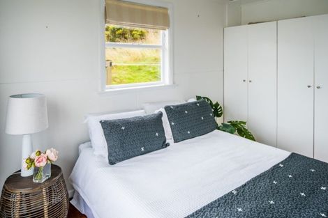 Photo of property in 12 Owhiti Street, Titahi Bay, Porirua, 5022