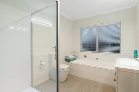 Photo of property in 116 Palm Springs Boulevard, Papamoa Beach, Papamoa, 3118