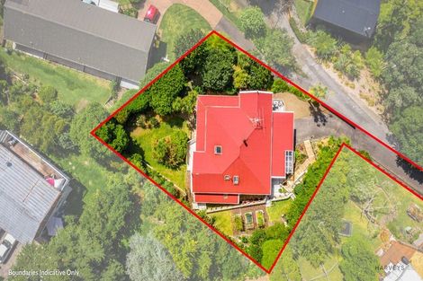 Photo of property in 49 West Lynn Road, Titirangi, Auckland, 0604