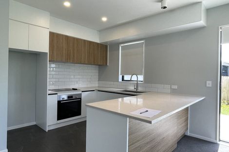 Photo of property in 1 Hanga Place, Papatoetoe, 2024