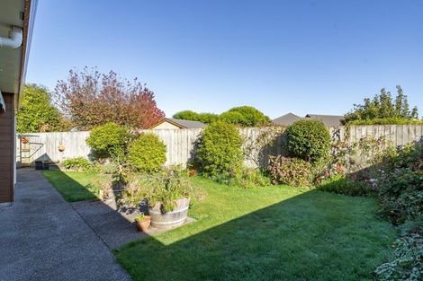 Photo of property in Holdsworth Villas, 1/2 William Donald Drive, Solway, Masterton, 5810