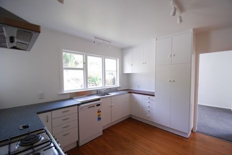 Photo of property in 127 Broderick Road, Johnsonville, Wellington, 6037