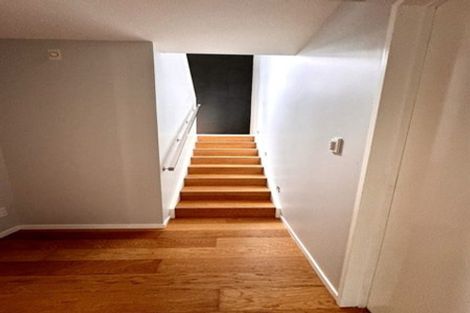 Photo of property in 90 Park Road, Titirangi, Auckland, 0604