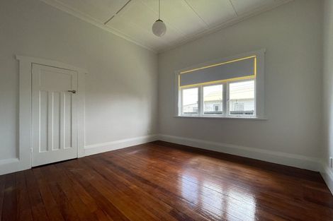 Photo of property in 29a Miro Street, New Lynn, Auckland, 0600