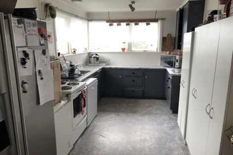 Photo of property in 86 Harrington Road, Henderson, Auckland, 0610