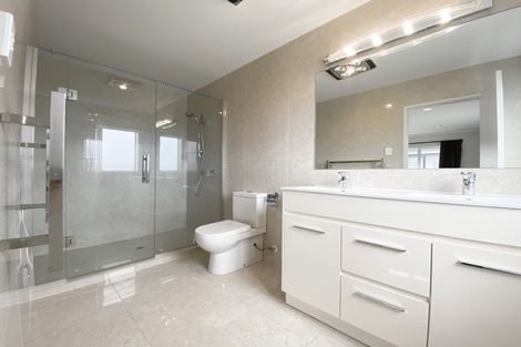 Photo of property in 13 Cranford Drive, Flat Bush, Auckland, 2019