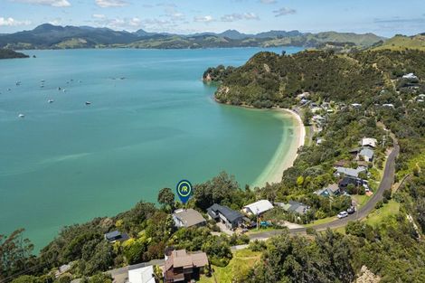 Photo of property in 1999 Wyuna Bay Road, Wyuna Bay, Coromandel, 3581