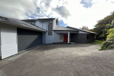 Photo of property in 6 Bushview Place, Upper Vogeltown, New Plymouth, 4310