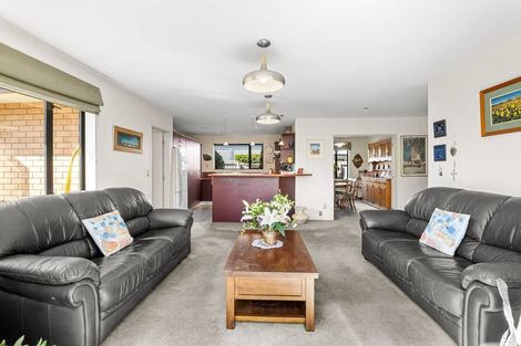 Photo of property in 21 Richard Seddon Drive, Northwood, Christchurch, 8051