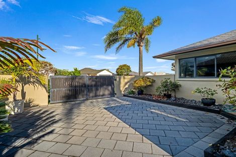Photo of property in 20 Aranui Drive, Papamoa Beach, Papamoa, 3118